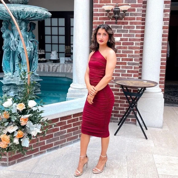 Oh Polly | Dresses | Dark Red Oh Polly Dress Fits Perfectly | Poshmark